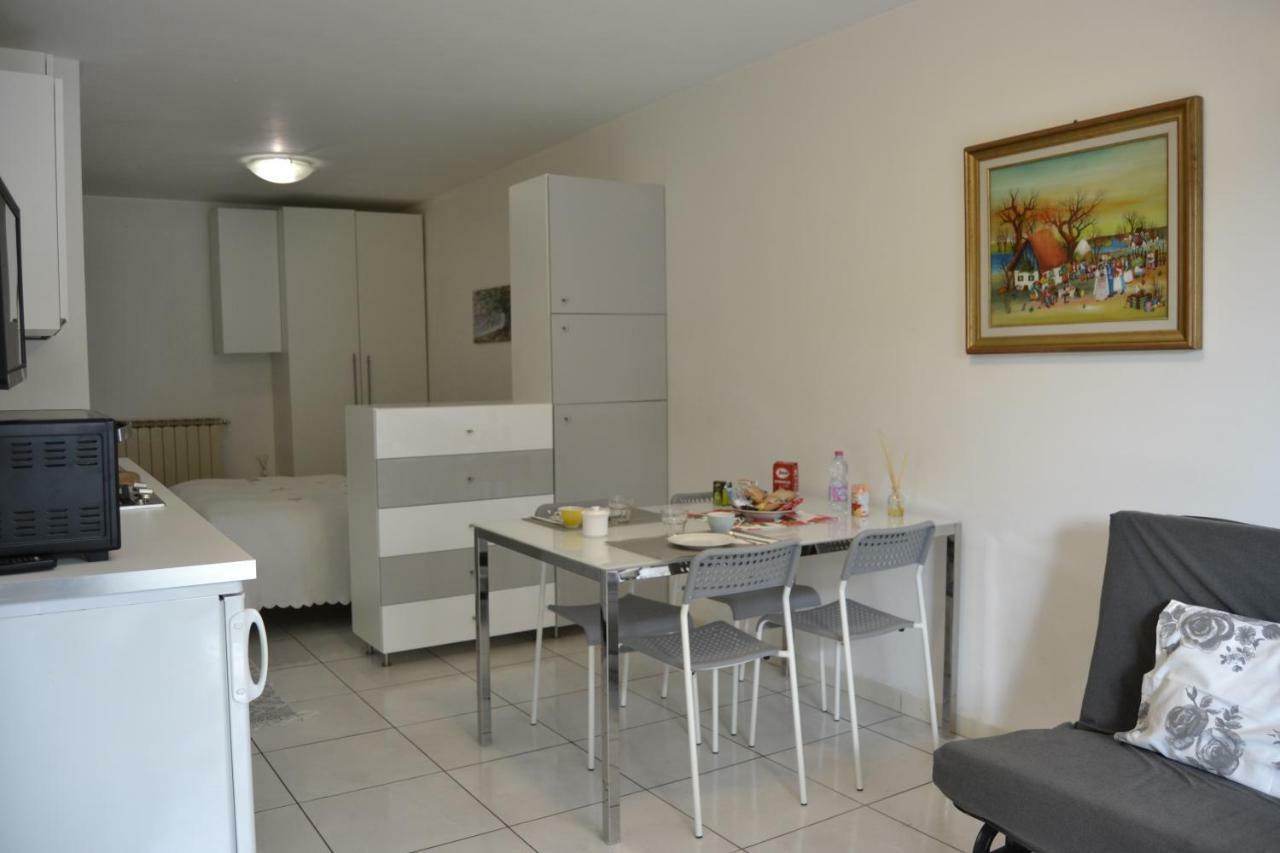 Apartmán Poggio Ai Vigneti Entratico Exteriér fotografie