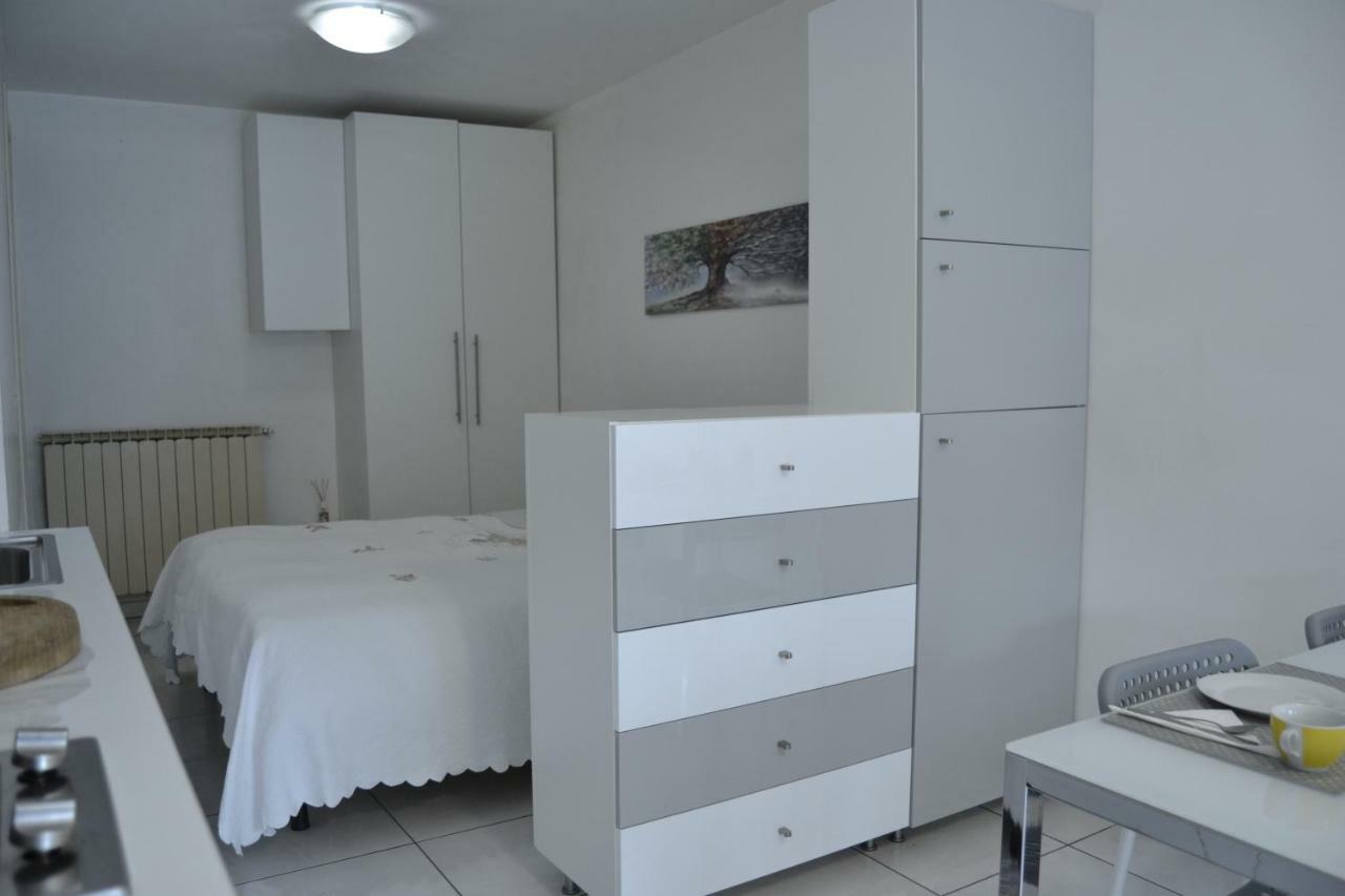 Apartmán Poggio Ai Vigneti Entratico Exteriér fotografie